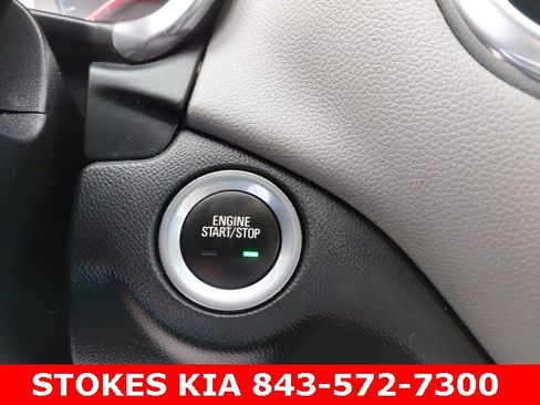 Used 2018 Chevrolet Equinox LS image 16