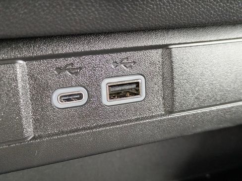 New 2024 Chevrolet Colorado W/T w/ Technology Package image 26