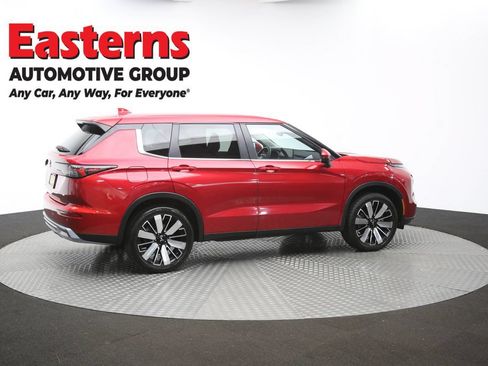 Used 2025 Mitsubishi Outlander SE AWD/4WD image 44