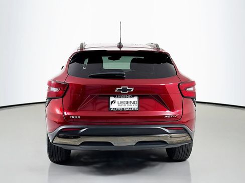 Used 2024 Chevrolet Trax ACTIV FWD image 3