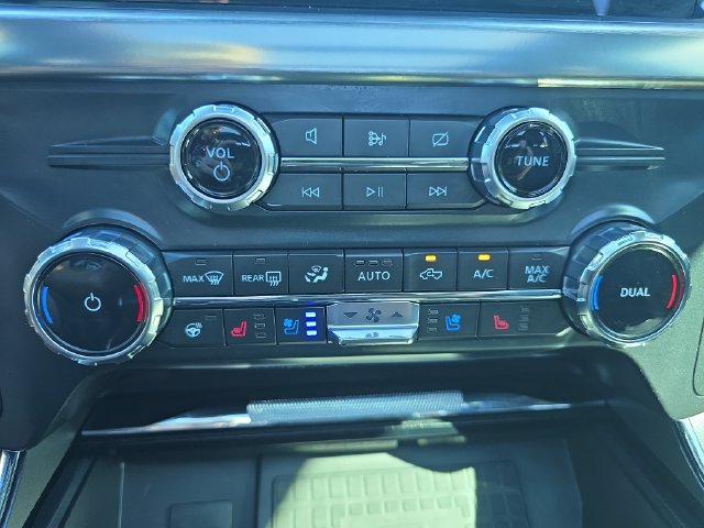 Used 2022 Ford F150 Lariat w/ Equipment Group 502A High AWD/4WD image 25