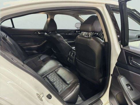 Used 2019 Nissan Maxima Platinum w/ Illumination Package FWD image 36