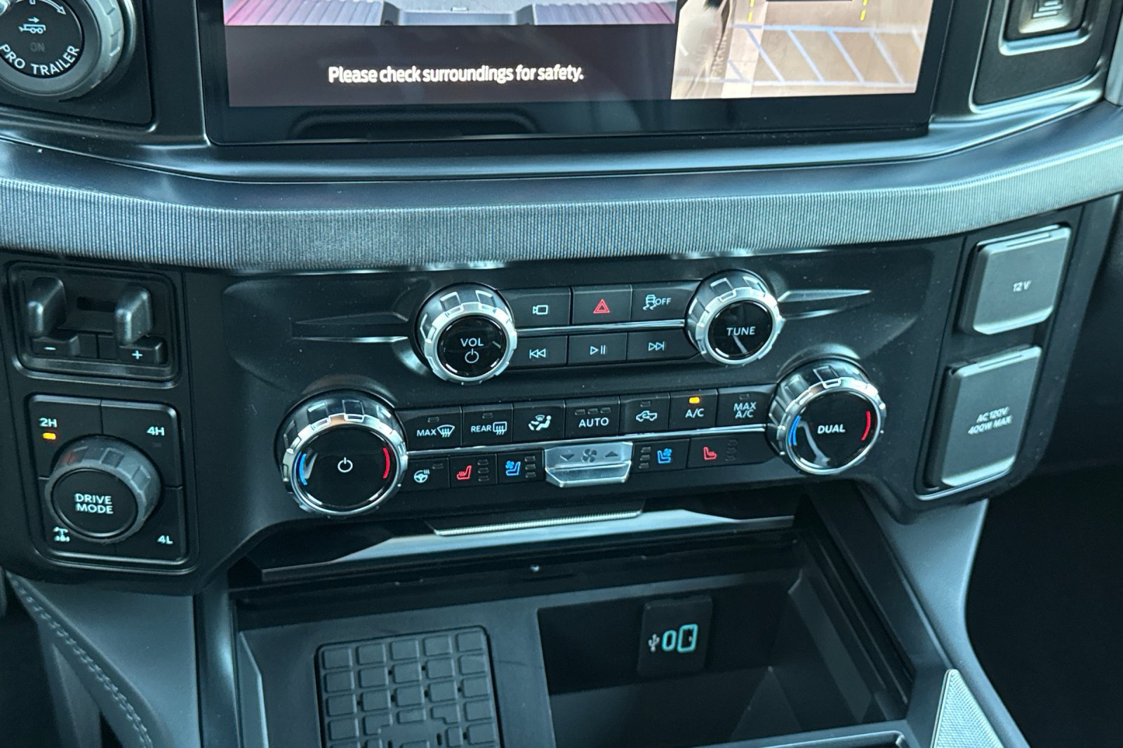 New 2026 Ford F250 Platinum AWD/4WD image 19