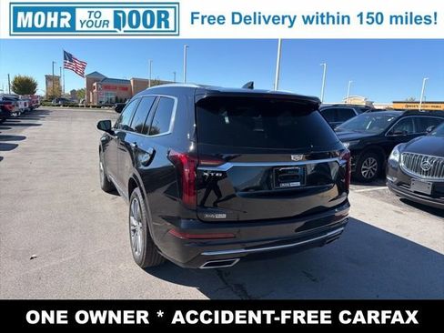 Used 2025 Cadillac XT6 Premium Luxury image 6