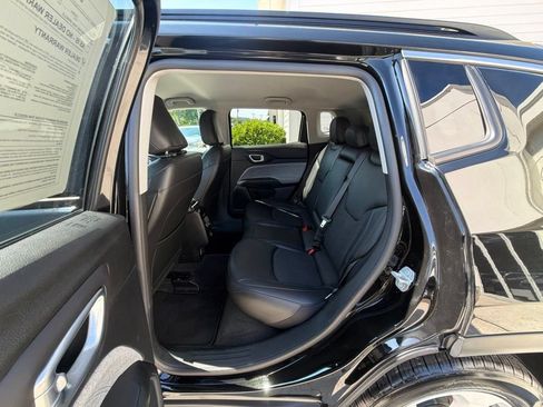Used 2022 Jeep Compass Latitude AWD/4WD image 75