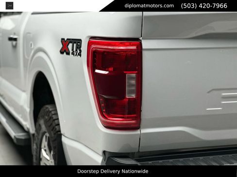 Used 2023 Ford F150 XLT w/ XTR Package image 15