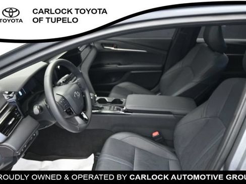 Used 2025 Toyota Camry XSE FWD image 12
