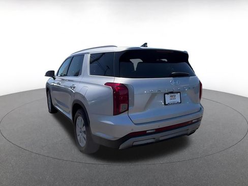 Used 2025 Hyundai Palisade SEL FWD image 11