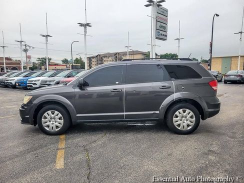 Used 2017 Dodge Journey SE w/ Flexible Seating Group FWD image 10
