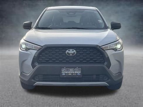 Used 2024 Toyota Corolla Cross L image 24
