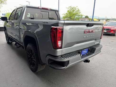 Used 2025 GMC Sierra 1500 Elevation w/ Elevation Premium Package AWD/4WD image 16