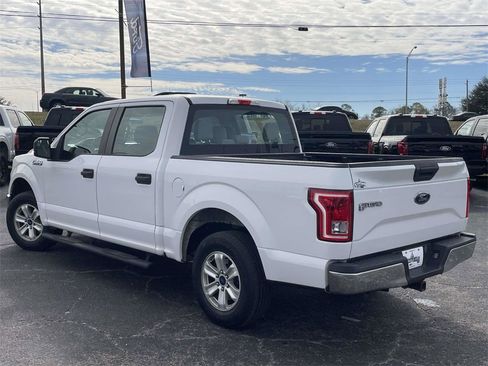 Used 2017 Ford F150 XL w/ Equipment Group 101A Mid image 5