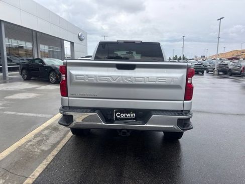Used 2021 Chevrolet Silverado 1500 LT AWD/4WD image 6