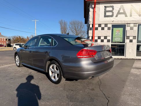 Used 2013 Volkswagen Passat TDI SE FWD image 3
