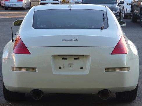 Used 2008 Nissan 350Z Touring image 6