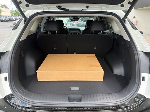 New 2026 Kia Sportage SX Prestige AWD/4WD image 16