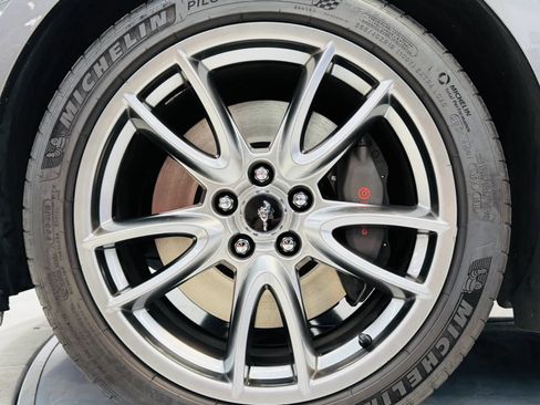 Used 2011 Ford Mustang GT Premium w/ Brembo Brake Pkg RWD image 35