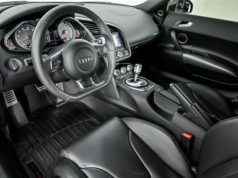 Used 2011 Audi R8 V8 AWD/4WD image 15