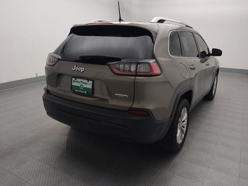 Used 2019 Jeep Cherokee Latitude w/ Popular Appearance Group FWD image 7