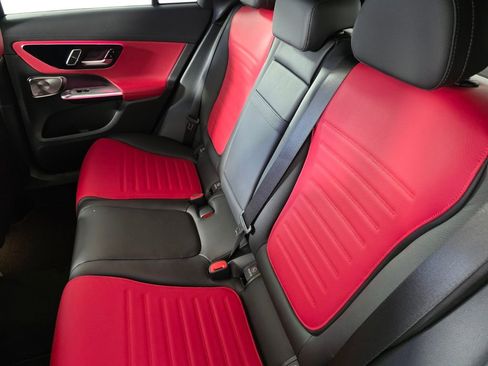 New 2026 Mercedes-Benz GLC 300 4MATIC image 13