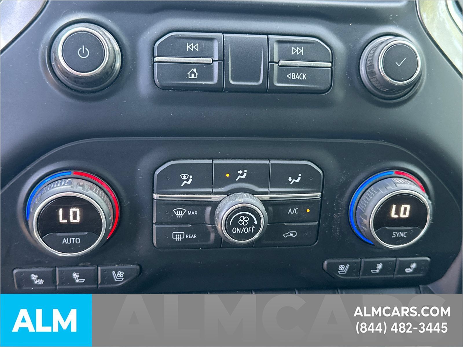 Used 2021 Chevrolet Silverado 1500 LTZ w/ Technology Package AWD/4WD image 32