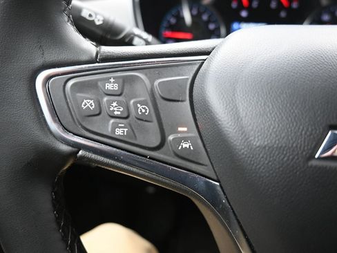 Used 2024 Chevrolet Equinox LT image 17