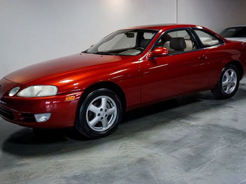 Used 1993 Lexus SC 300 Coupe image 3