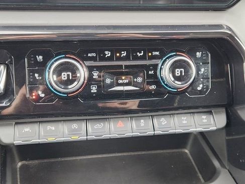 Used 2022 GMC Sierra 1500 AT4X image 22