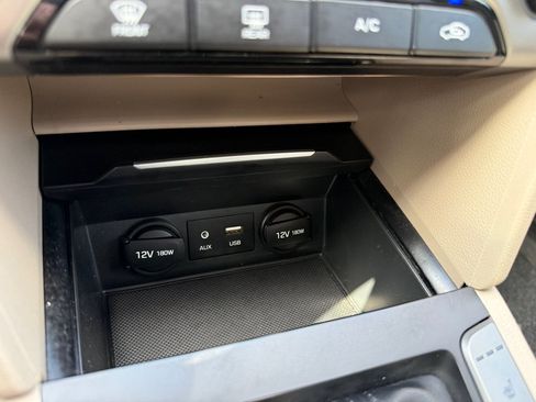 Used 2018 Hyundai Elantra Value Edition FWD image 65
