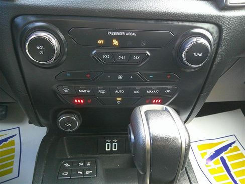 Used 2020 Ford Ranger Lariat w/ Equipment Group 501A Mid image 16