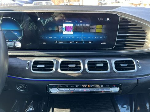 Used 2021 Mercedes-Benz GLS 450 GLS 450 image 17