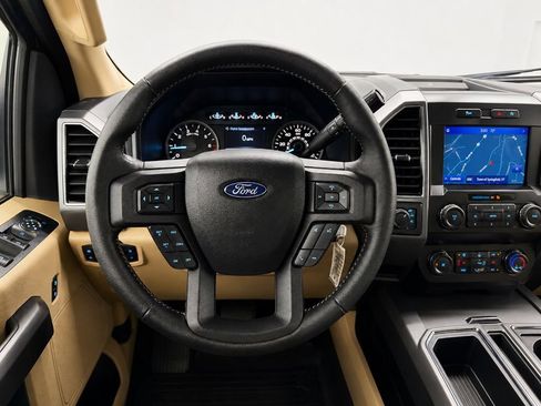 Used 2020 Ford F150 XLT w/ Equipment Group 302A Luxury AWD/4WD image 27