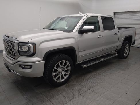 Used 2018 GMC Sierra 1500 Denali image 2