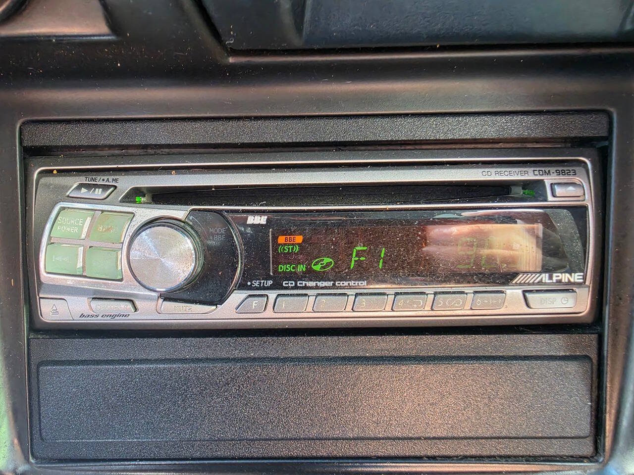 Used 1995 Nissan Pickup XE RWD image 32