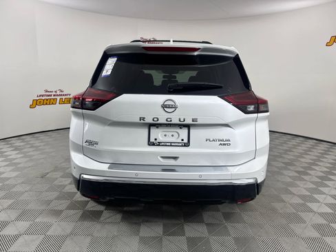 New 2026 Nissan Rogue Platinum w/ Platinum Premium Package image 4