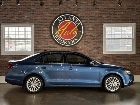 Used 2016 Volkswagen Jetta SEL image 8