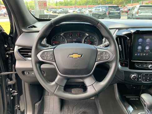 Certified 2023 Chevrolet Traverse LT w/ LPO, Floor Liner Package AWD/4WD image 11