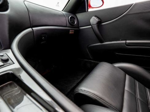 Used 2001 Ferrari 550 Maranello Barchetta RWD image 29