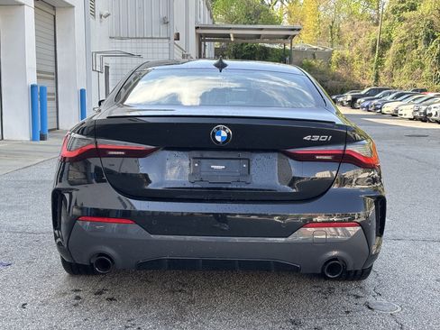 Used 2022 BMW 430i Coupe w/ M Sport Package image 3