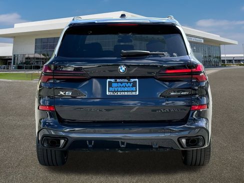 New 2026 BMW X5 sDrive40i image 9