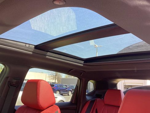 New 2025 Acura ADX A-Spec image 4