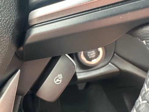 Used 2023 Subaru Impreza 2.0i Sport image 33