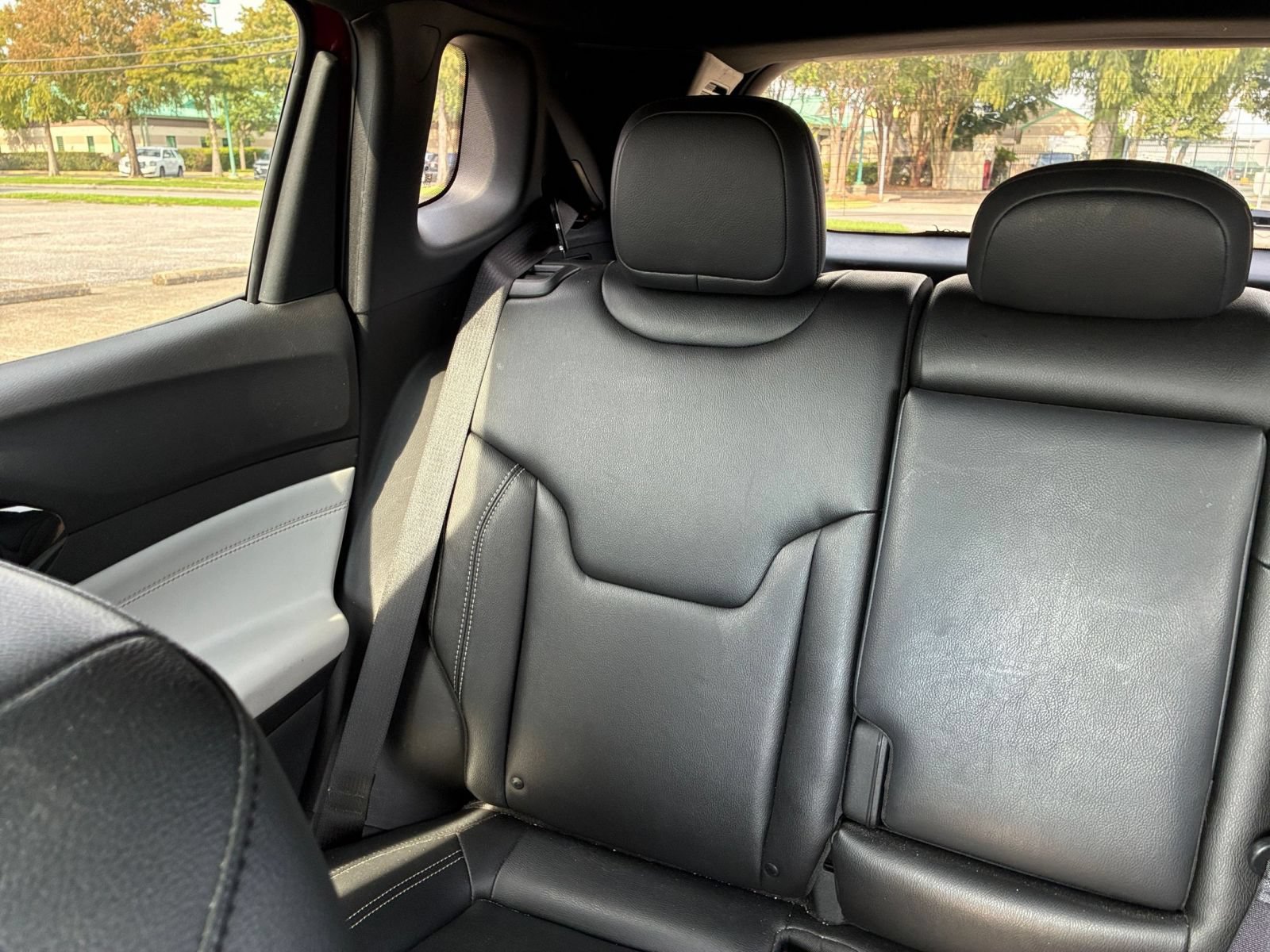 Used 2025 Jeep Compass Limited AWD/4WD image 39