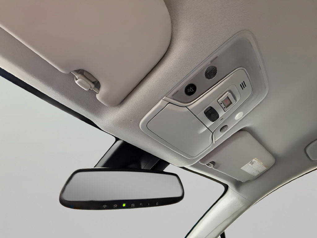 Used 2017 Toyota Prius Prime Advanced FWD image 27