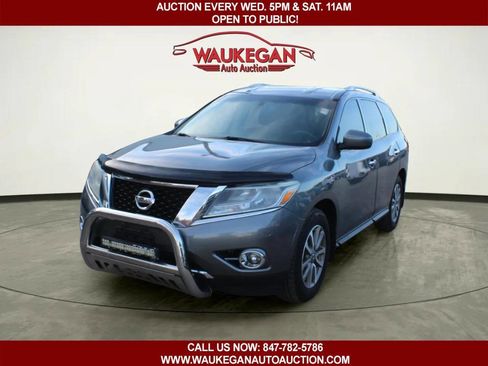 Used 2015 Nissan Pathfinder SV w/ Trailer Tow Package AWD/4WD image 1