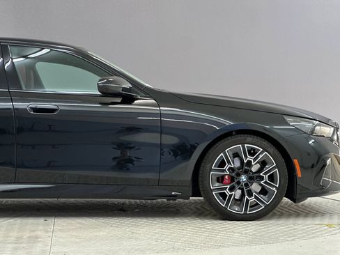 Used 2026 BMW 530i w/ M Sport Package image 35