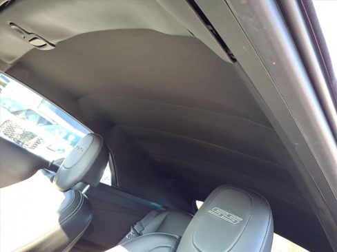 Used 2011 Chevrolet Camaro SS image 16