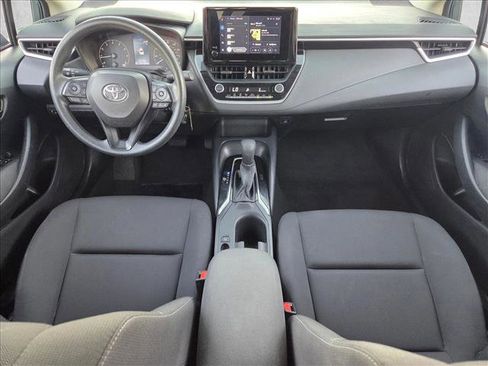 Used 2024 Toyota Corolla LE image 16