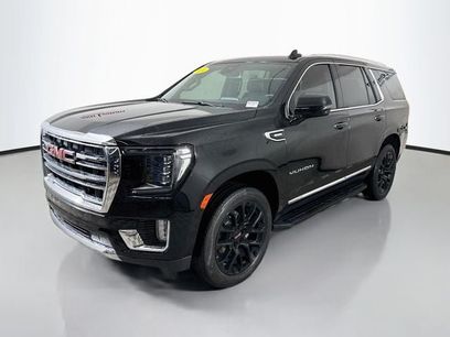 Used 2024 GMC Yukon SLT w/ SLT Luxury Package