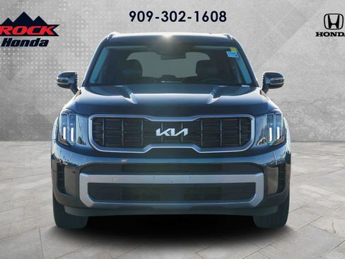 Used 2023 Kia Telluride S image 4
